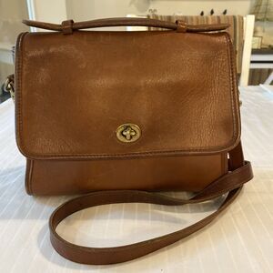 Vintage COACH Court Bag Convertible Crossbody Handbag 9870 Purse Leather